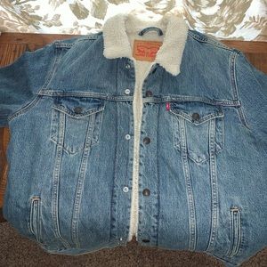 Levi’s Sherpa Trucker Jacket